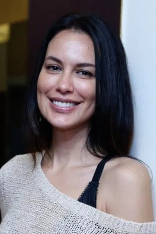 Sophia Latjuba profile