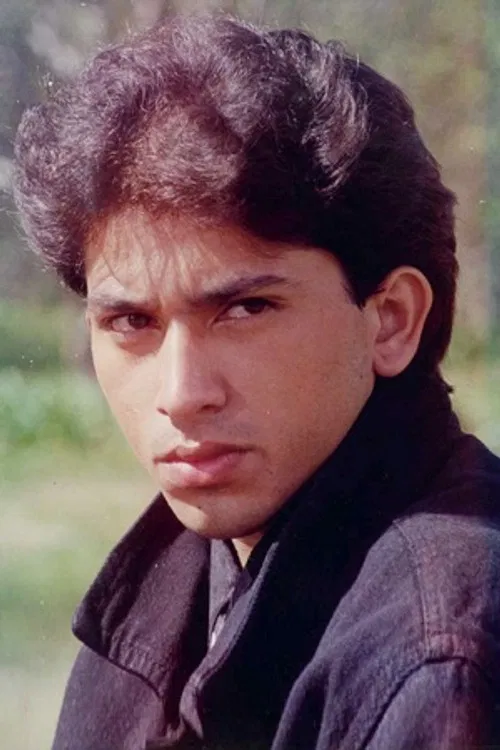 Shadaab Khan profile