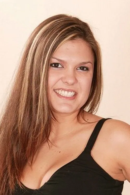 Vanessa Lynn profile