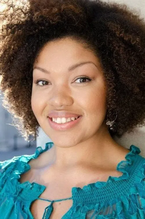 Chalia La Tour profile