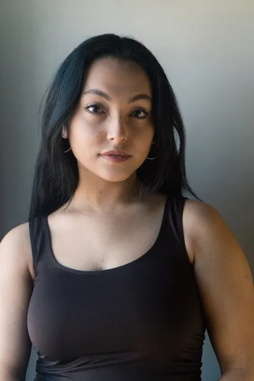 Victoria Lenhardt profile