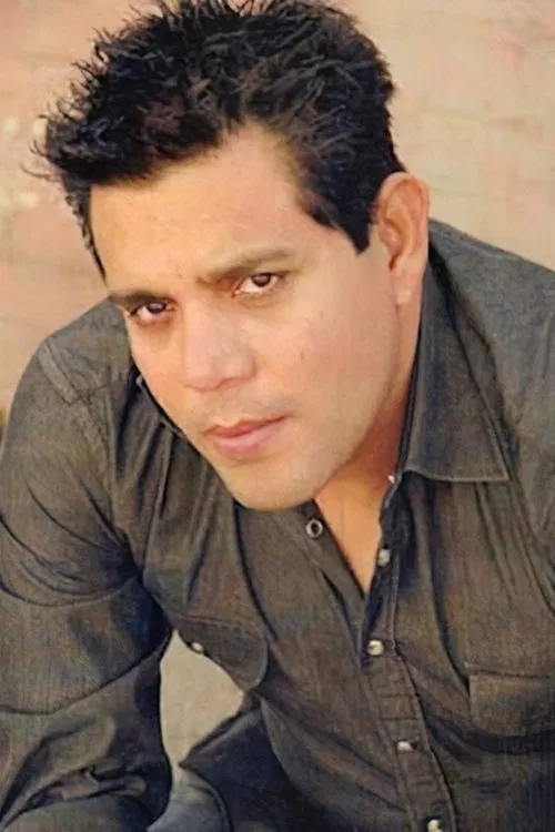 Raul Julia Jr. profile