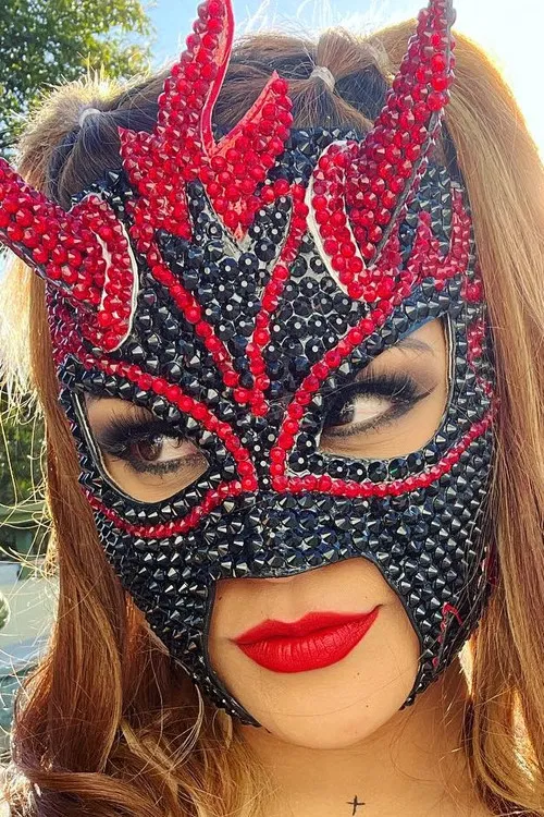 Lady Flammer profile