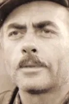 Esat Oktrova profile