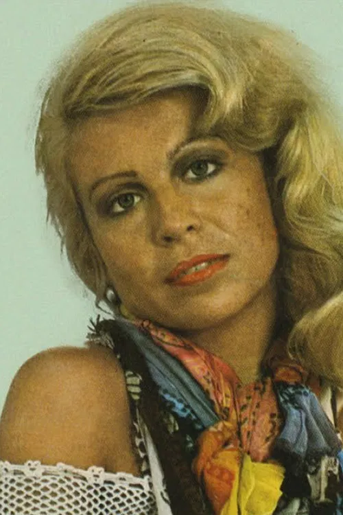 Füsun Önal profile