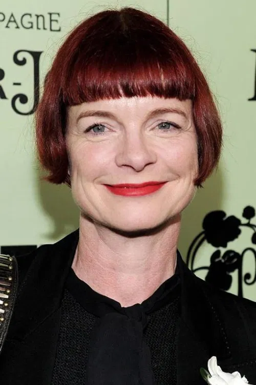 Sandy Powell profile