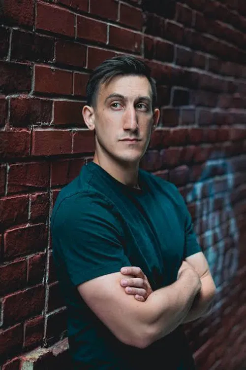 Darren Ivany profile