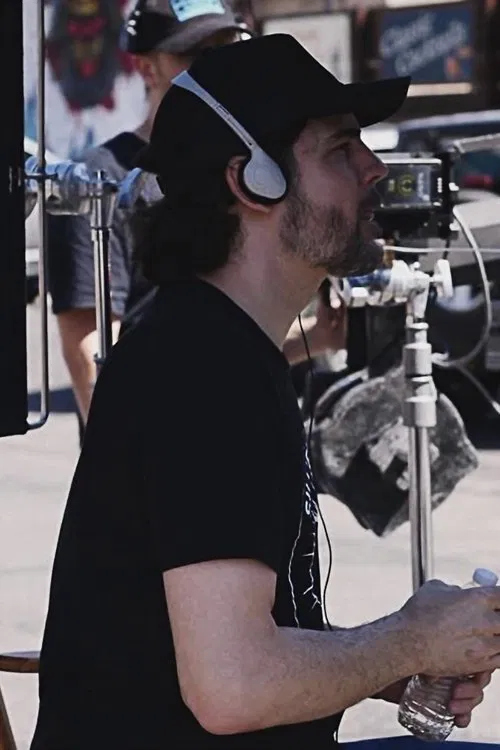 Rene R. Rivas profile