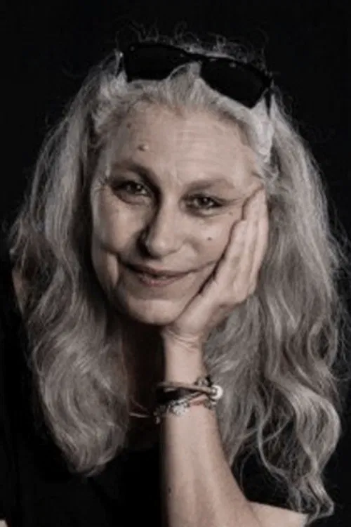 Reina Eskenazy profile