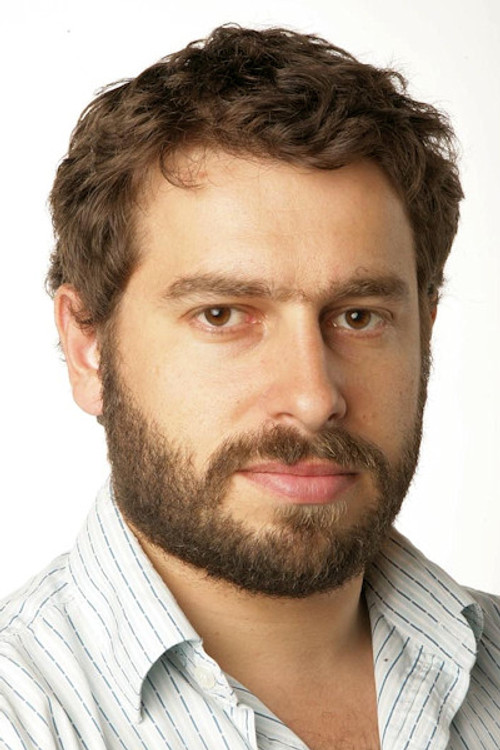 Linton Besser profile