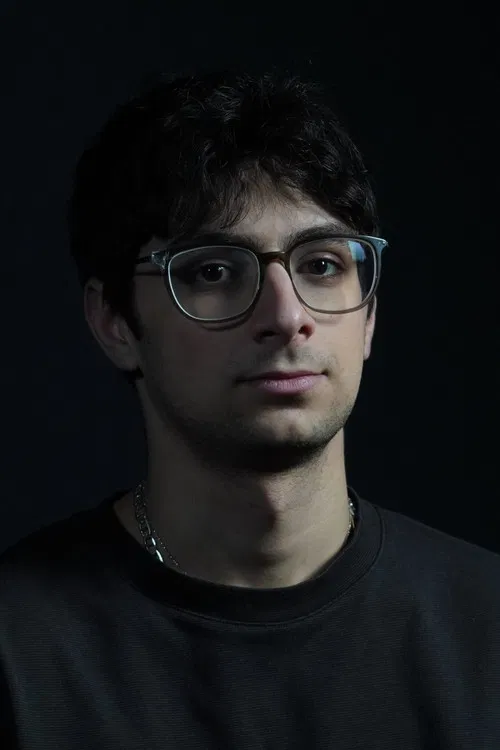 Artur Andonian profile