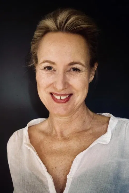 Valerie Bauchau profile