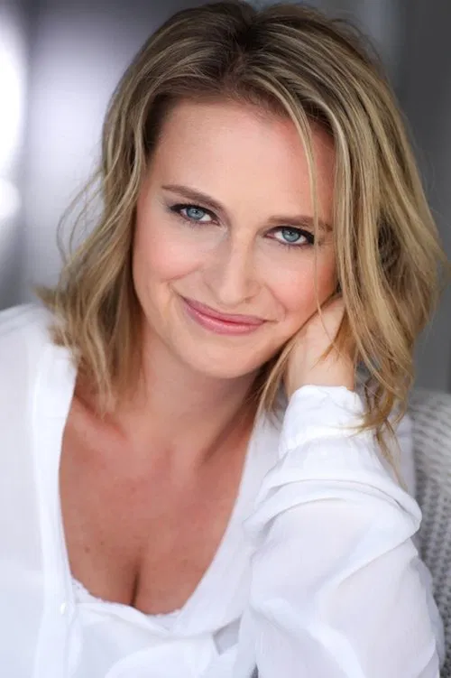 Petra Areskoug profile