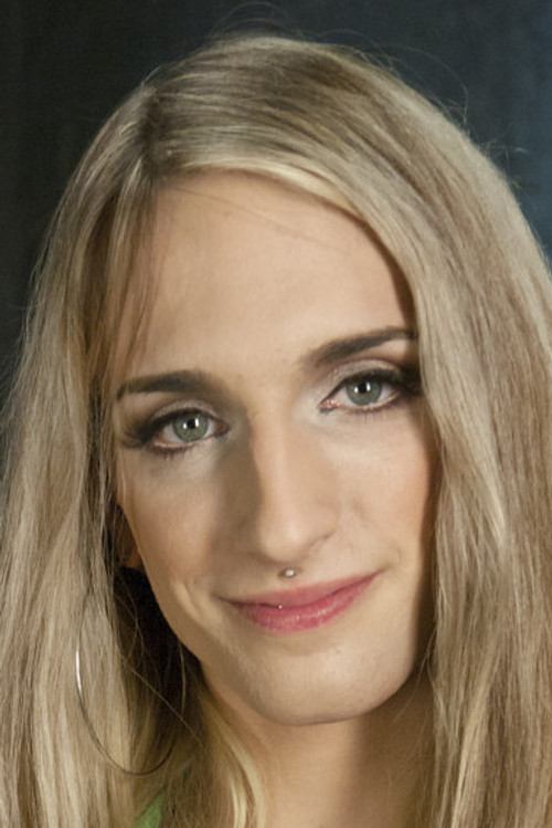 Kelly Klaymour profile