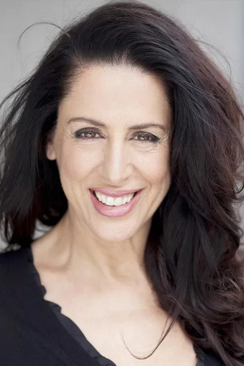 María Mercedes profile