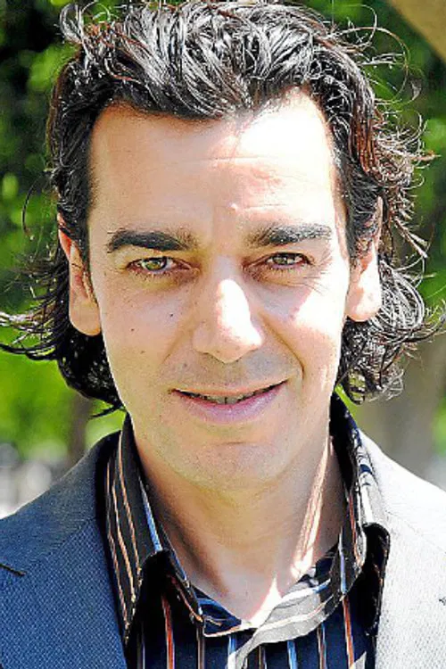 Nando Torres profile