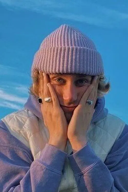 Simon Wauman profile