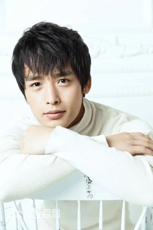 Yang Minyong profile