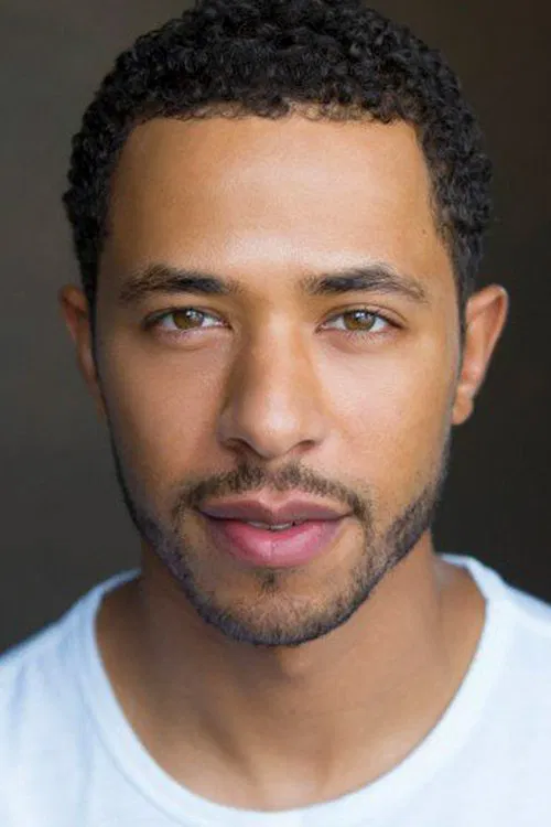 Ukweli Roach profile