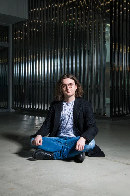 Vanja Victor Kabir Tognola profile