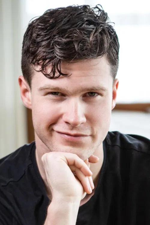 Finn Harding profile