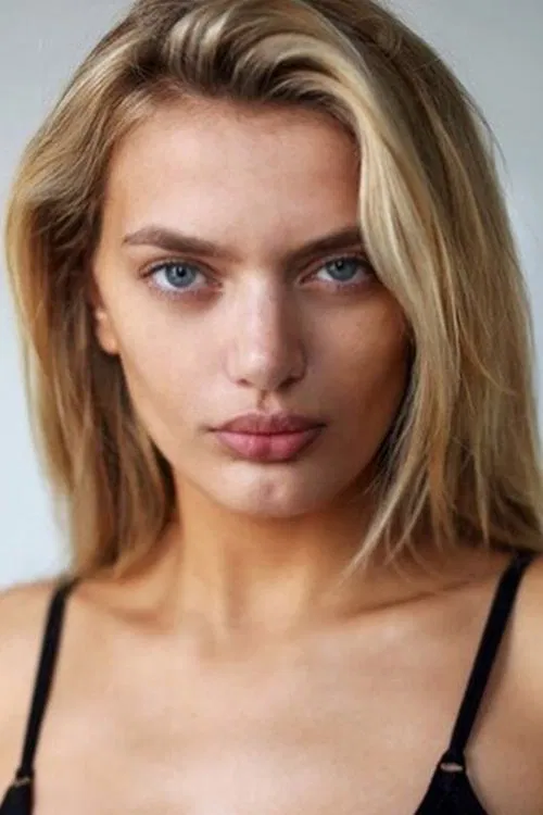Bregje Heinen profile