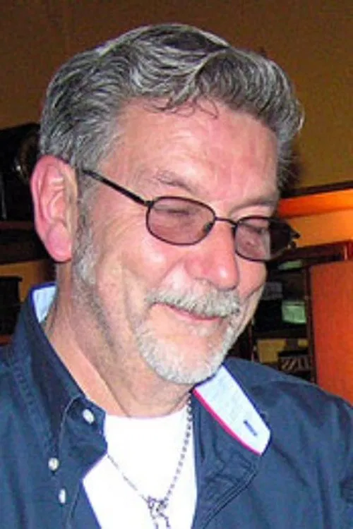 Noël Howard profile