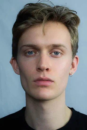 Freddie Dennis profile