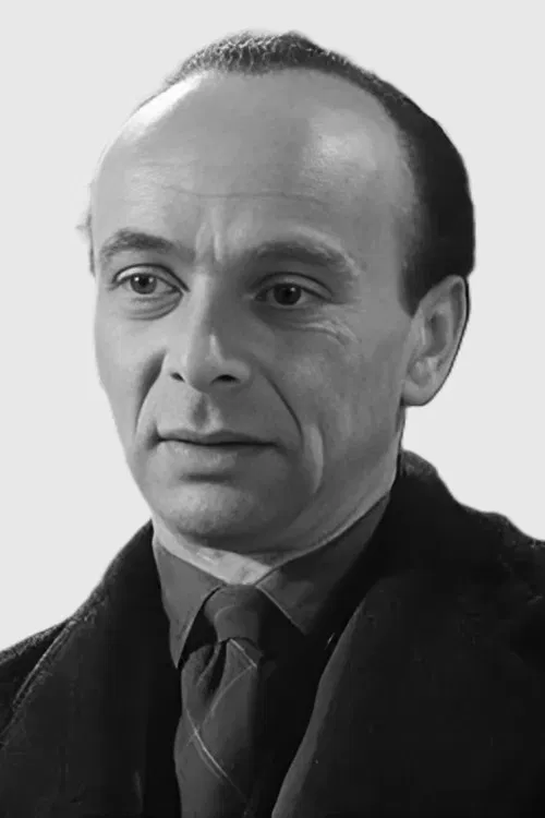 Philo Hauser profile