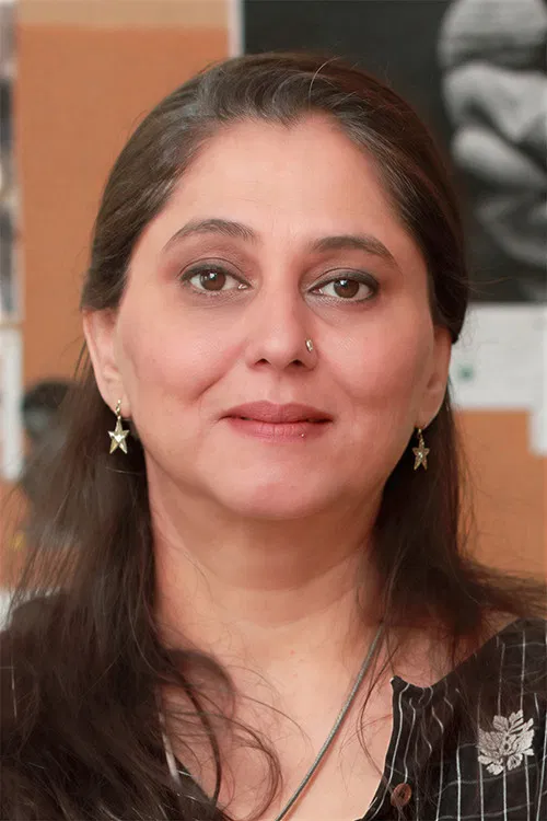 Farazeh Syed profile