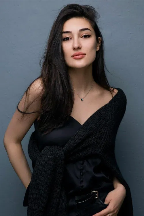 Ariana Lolaeva profile