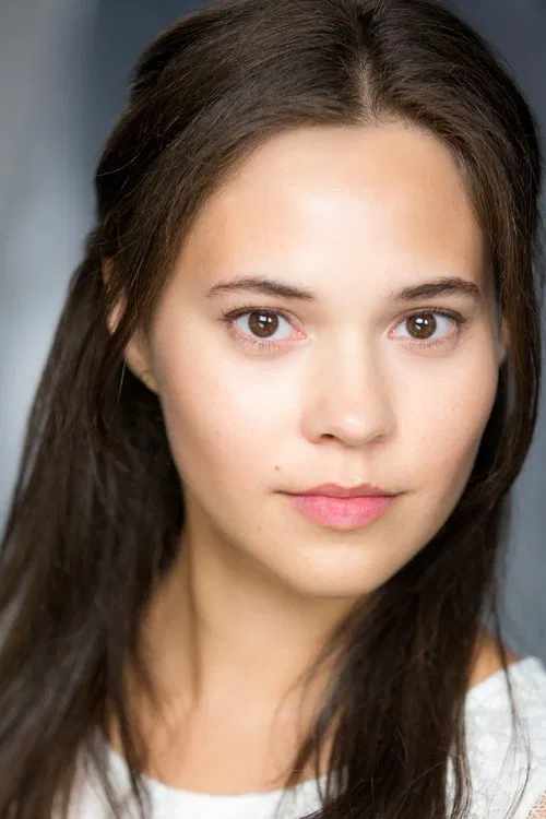 Emma Fischer profile