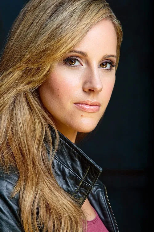 Louise Houghton profile