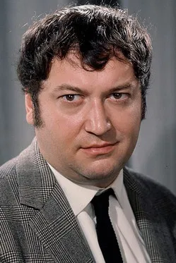 Michel de Ré profile