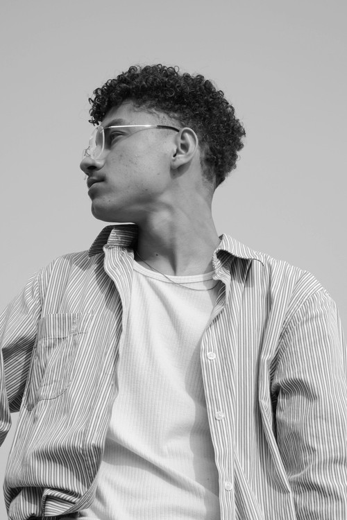 Guillen Medeiros profile