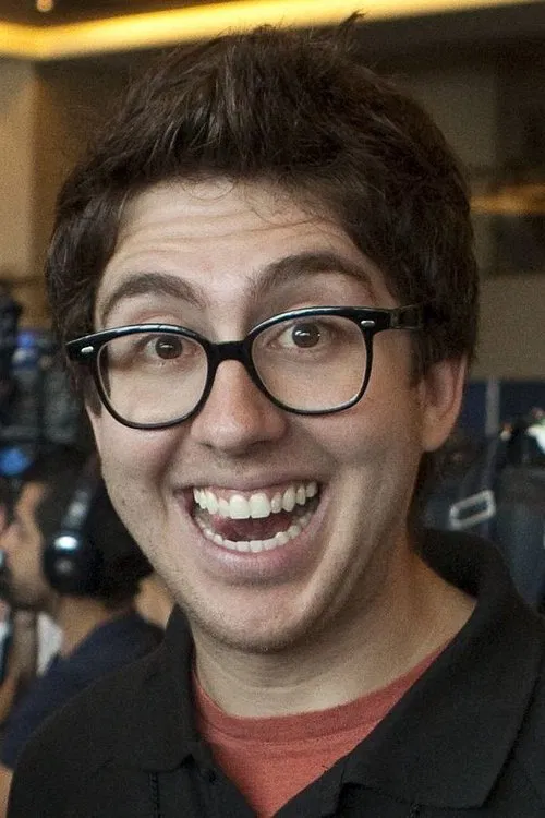 Amir Blumenfeld profile