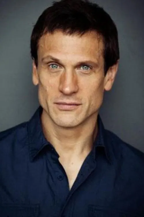 Simon Merrells profile