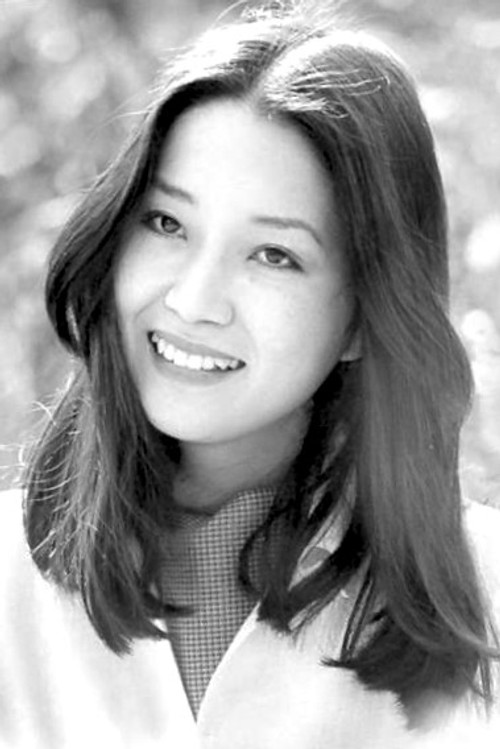 Yoshie Shimamura profile