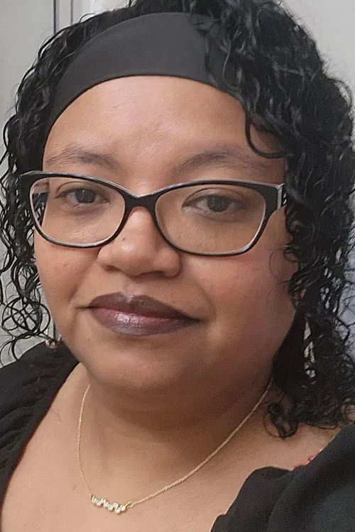 Kimberly Bouarouar profile