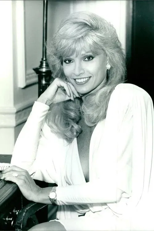 Lois Hamilton profile