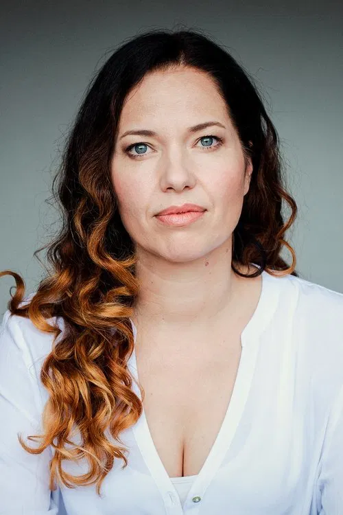 Katja Frenzel-Röhl profile