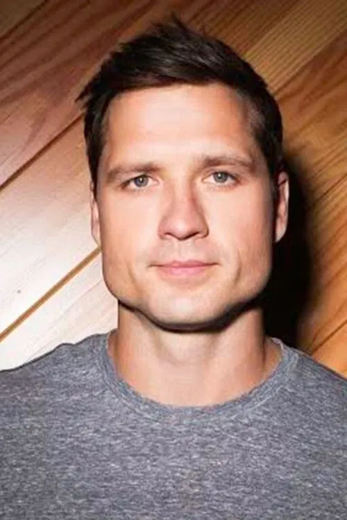 Walker Hayes profile