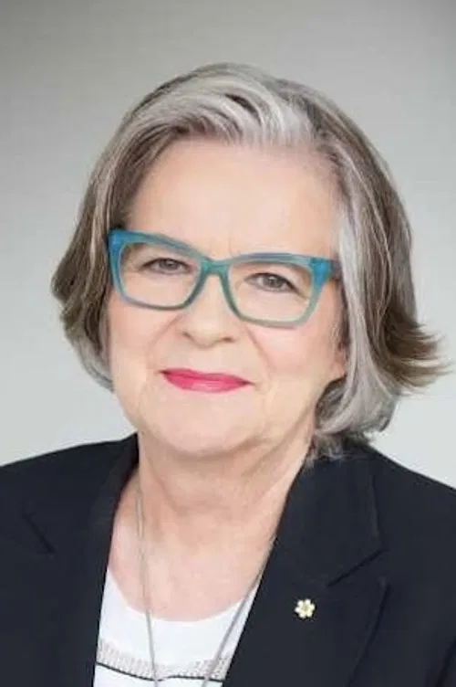 Arlette Cousture profile