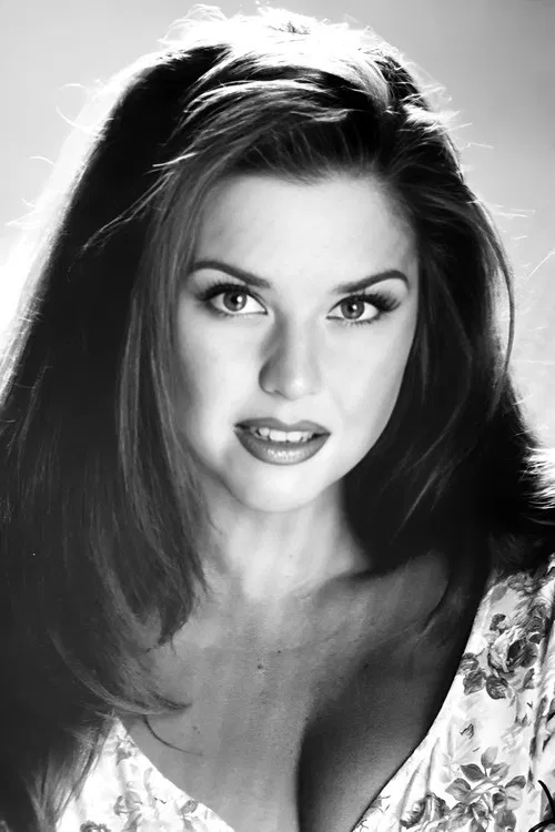 Julia Parton profile