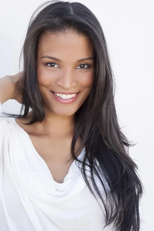 Grisselle Escotto profile