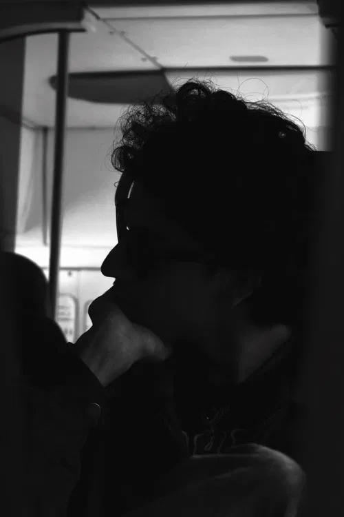 Adil Khemmar profile