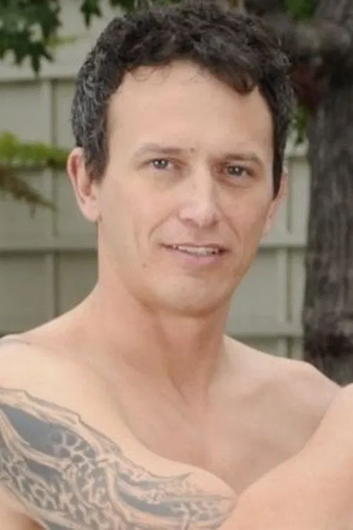 Derrick Paul profile