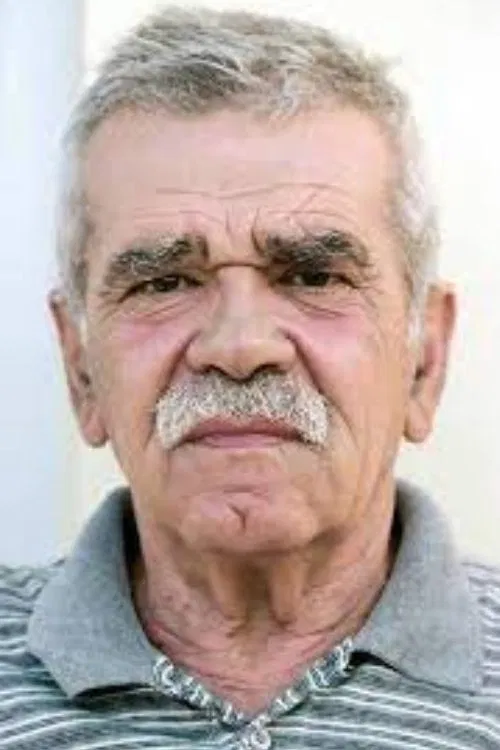 Robert Ndrenika profile