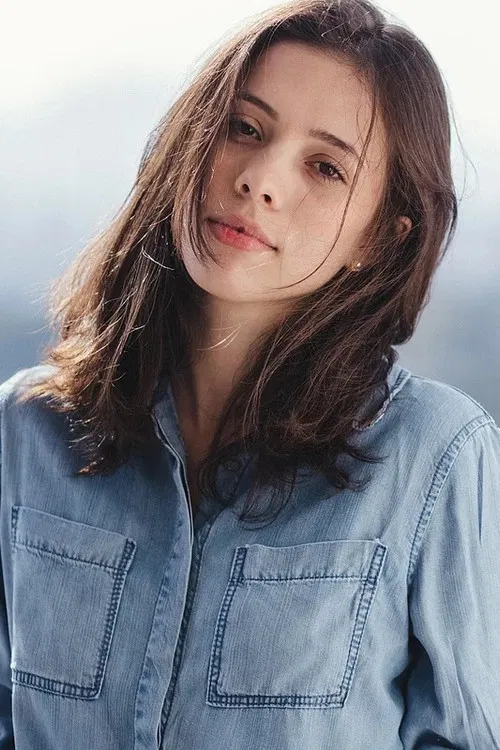 Nayara Castro profile