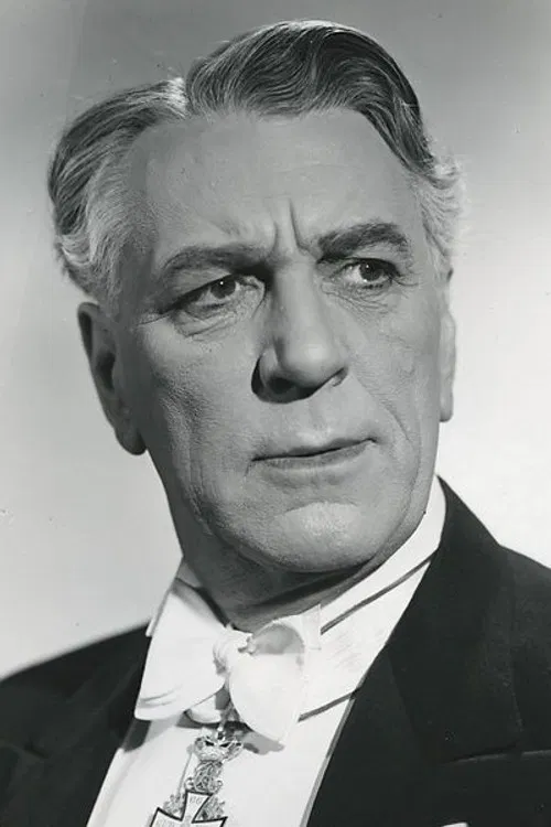 Poul Reumert profile